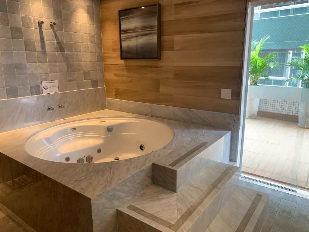 Apartamento em Praia Grande, no bairro Canto do Forte