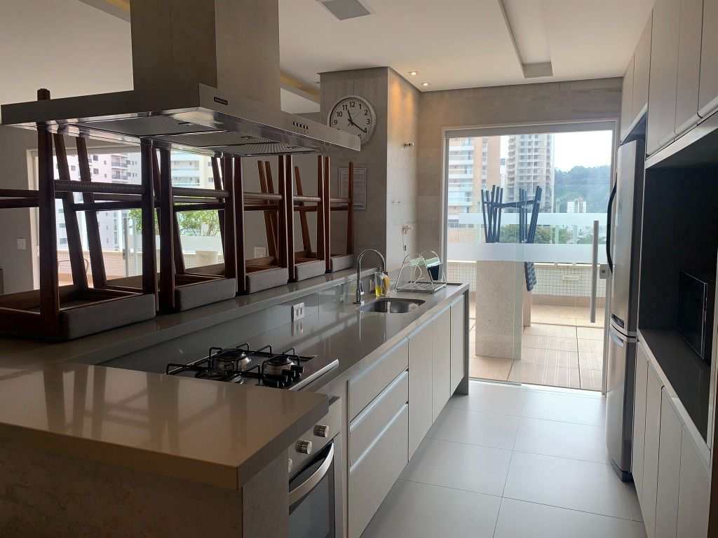 Apartamento em Praia Grande, no bairro Canto do Forte