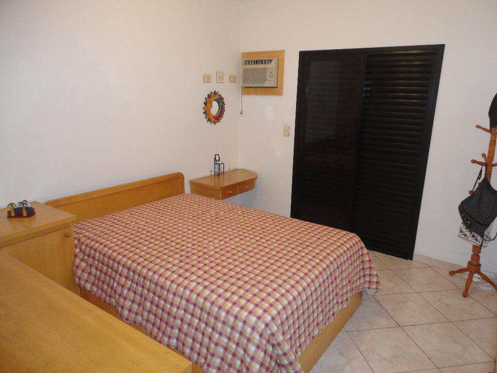 Apartamento em Praia Grande, no bairro Guilhermina