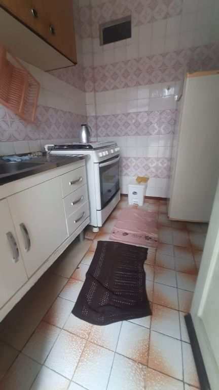 Kitnet em Praia Grande, no bairro Guilhermina