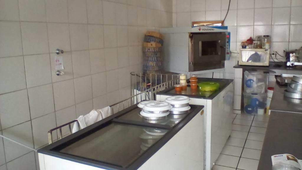 Loja em Praia Grande, no bairro Boqueirão