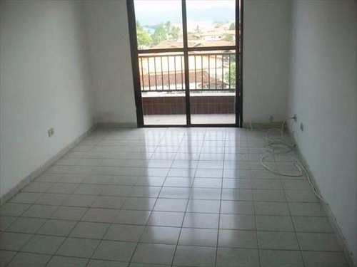Apartamento, código 2037 em Praia Grande, bairro Guilhermina