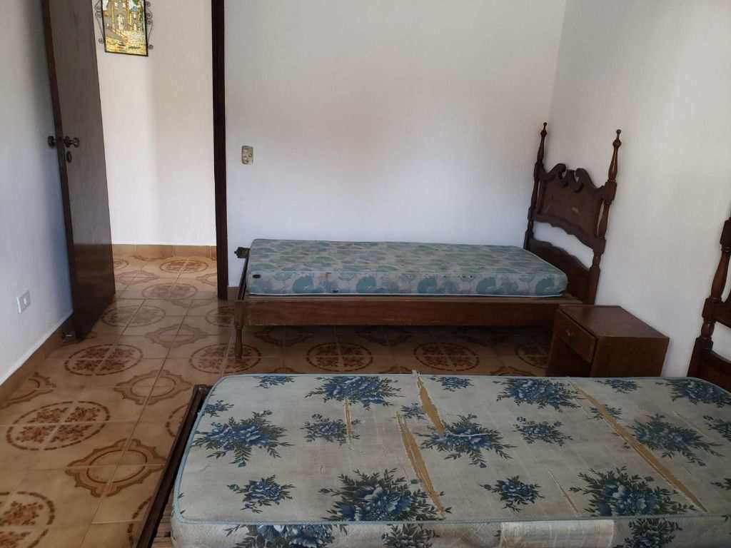 Casa em Praia Grande, no bairro Flórida