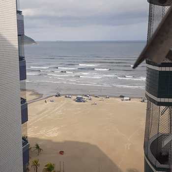 Apartamento em Praia Grande, bairro Vila Guilhermina