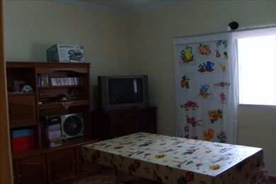 Casa em Praia Grande, no bairro Guilhermina