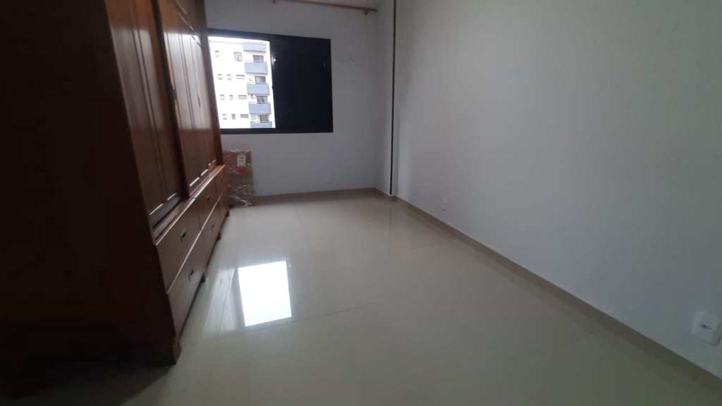 Apartamento em Praia Grande, no bairro Guilhermina