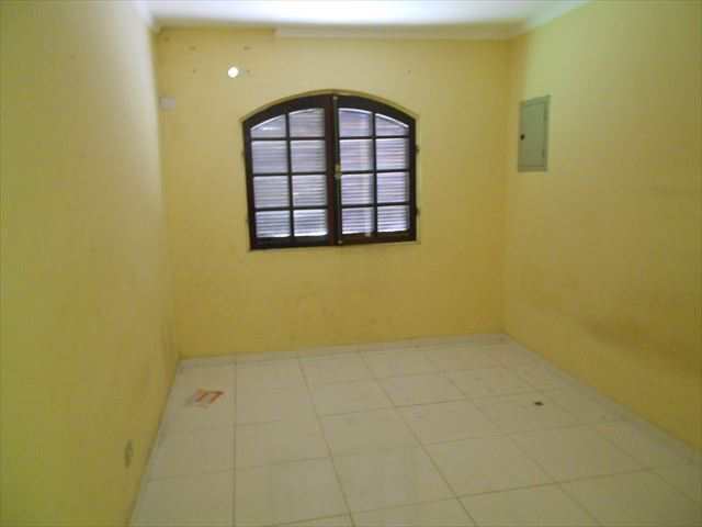 Casa em Praia Grande, no bairro Guilhermina
