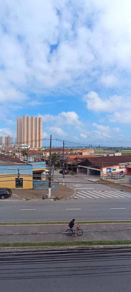 Kitnet em Praia Grande, no bairro Maracanã