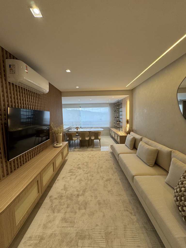 Apartamento em Praia Grande, no bairro Canto do Forte