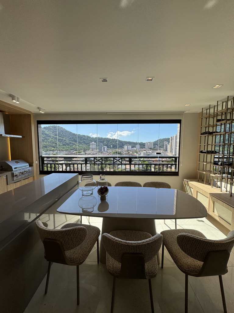 Apartamento em Praia Grande, no bairro Canto do Forte