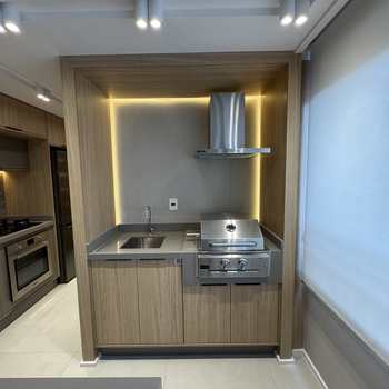 Apartamento em Praia Grande, bairro Canto do Forte