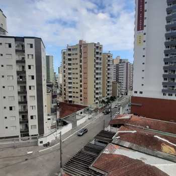 Apartamento em Praia Grande, bairro Guilhermina