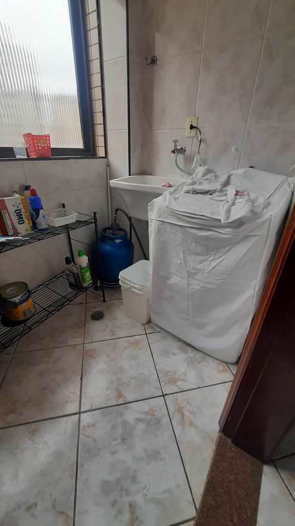 Apartamento em Praia Grande, no bairro Vila Guilhermina