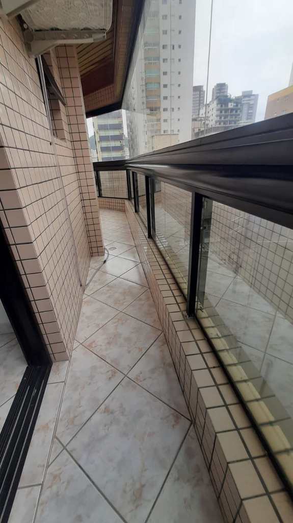 Apartamento em Praia Grande, no bairro Vila Guilhermina