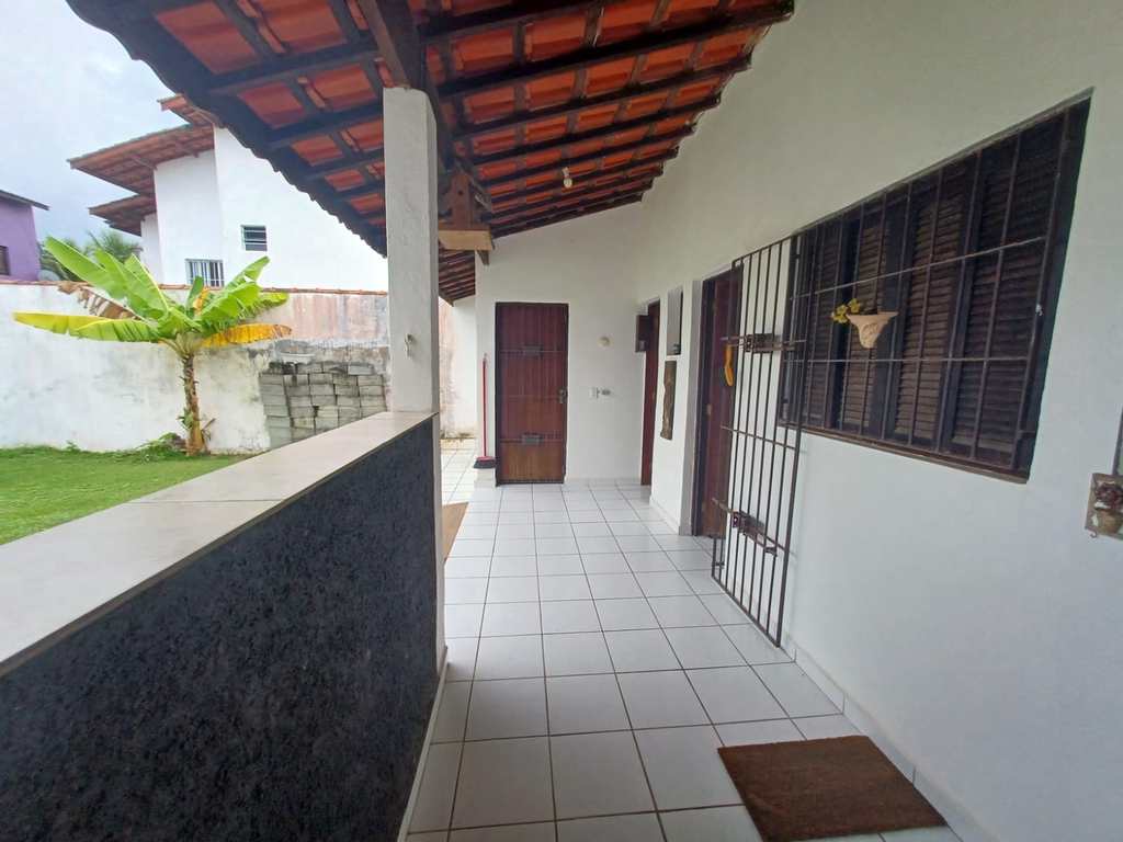 Casa em Itanhaém, no bairro Jardim Suarão (Praia)