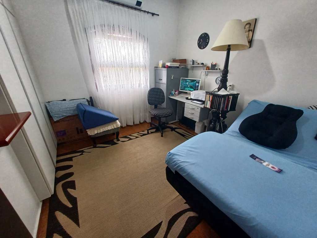 Casa em Itanhaém, no bairro Jardim Suarão (Praia)
