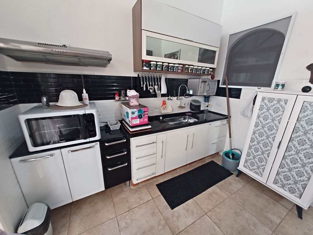 Casa em Itanhaém, no bairro Jardim Suarão (Praia)