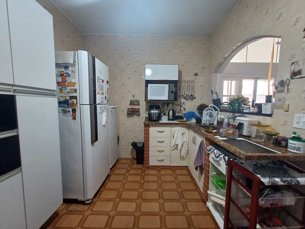 Casa em Itanhaém, no bairro Jardim Suarão (Praia)