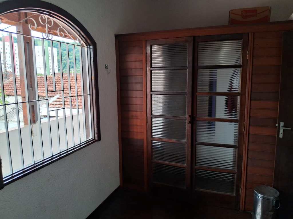 Casa em Praia Grande, no bairro Canto do Forte