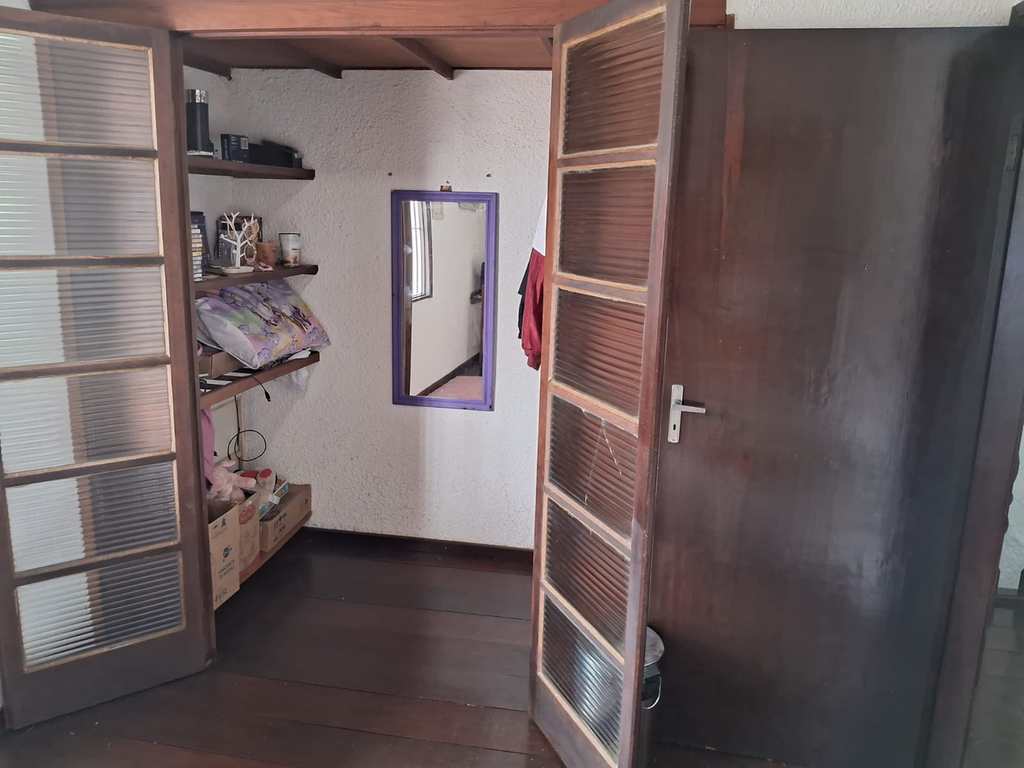 Casa em Praia Grande, no bairro Canto do Forte