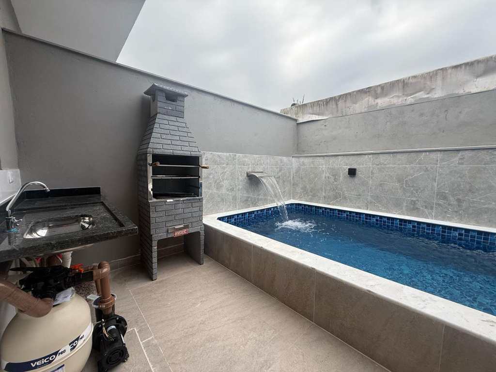 Casa em Mongaguá, no bairro Balneário Samas