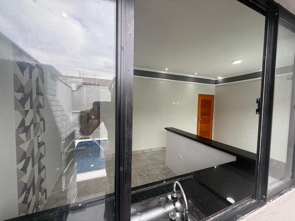 Casa em Mongaguá, no bairro Balneário Samas
