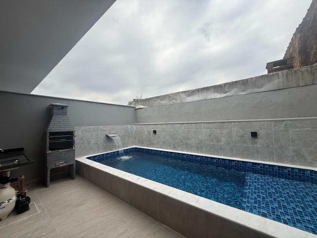 Casa em Mongaguá, no bairro Balneário Samas