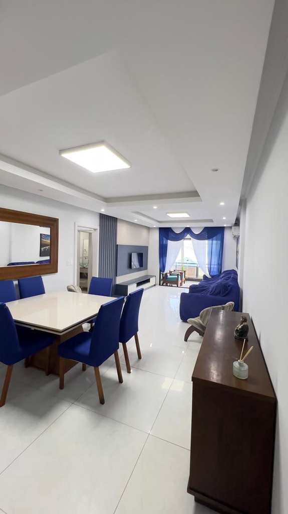 Apartamento em Mongaguá, no bairro Centro
