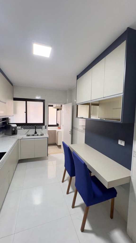 Apartamento em Mongaguá, no bairro Centro