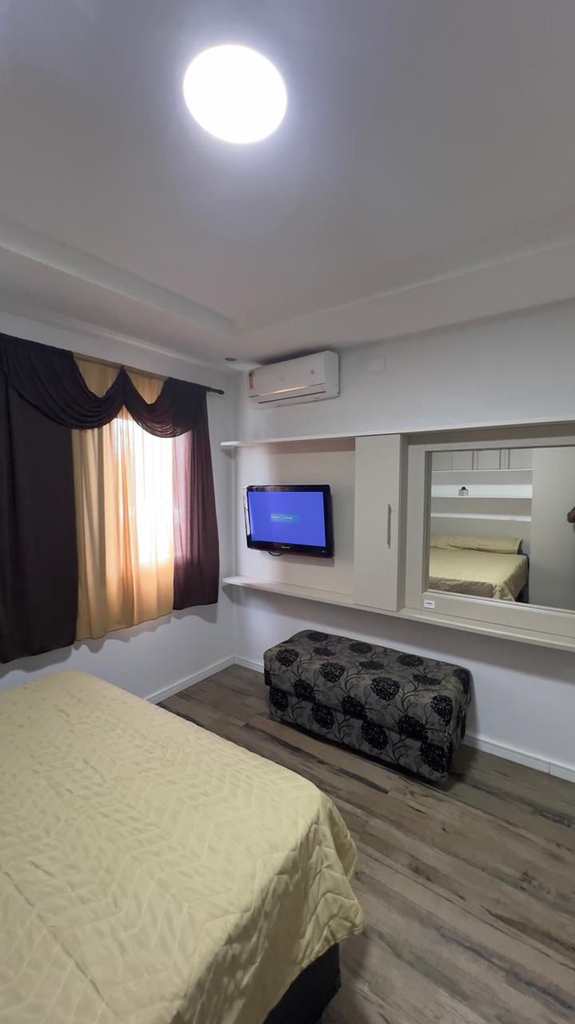Apartamento em Mongaguá, no bairro Centro