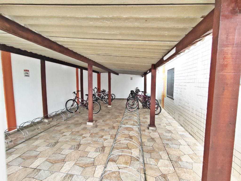 Kitnet em Praia Grande, no bairro Canto do Forte