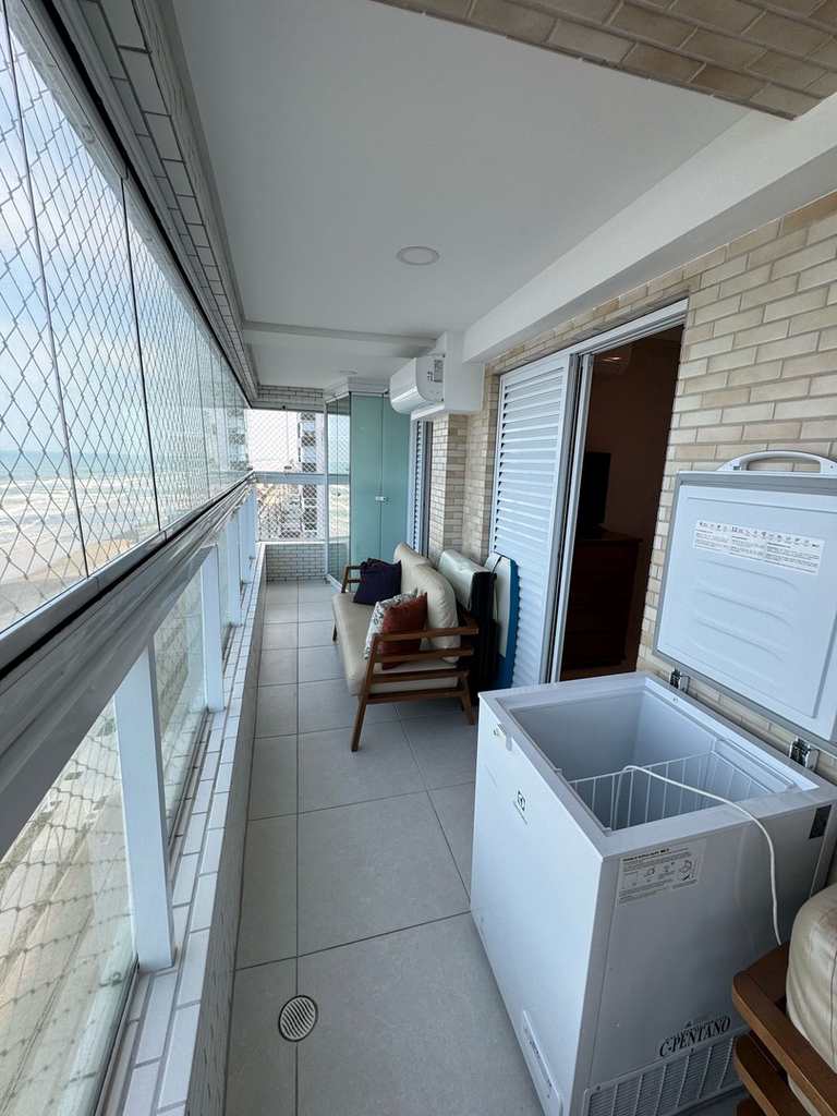 Apartamento em Mongaguá, no bairro Centro