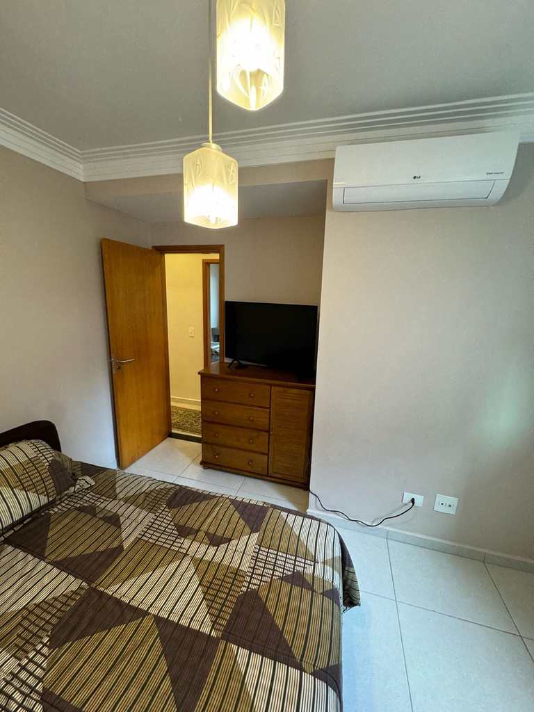 Apartamento em Mongaguá, no bairro Centro