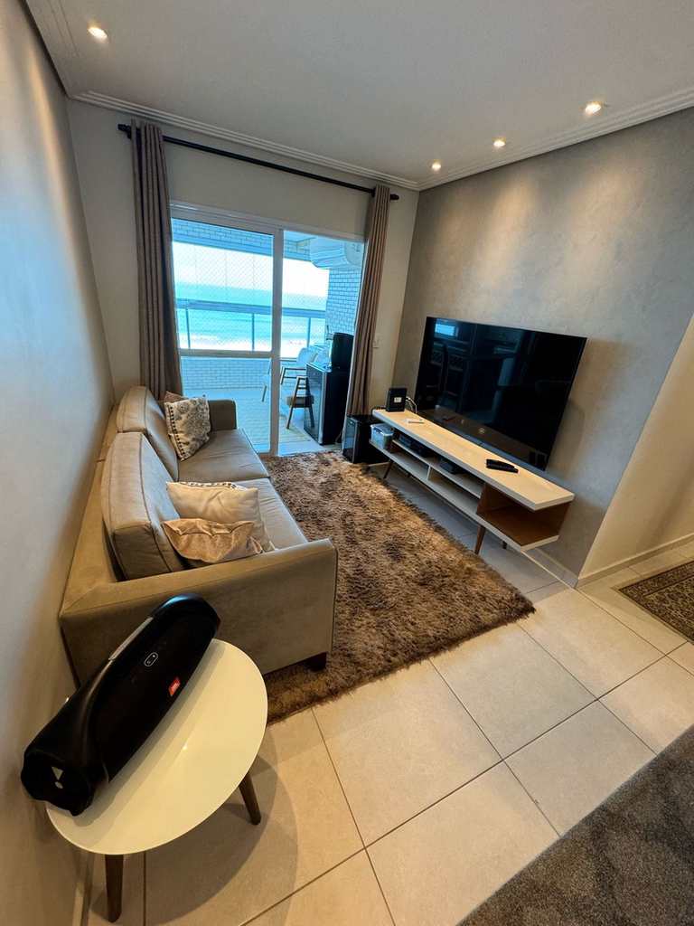 Apartamento em Mongaguá, no bairro Centro