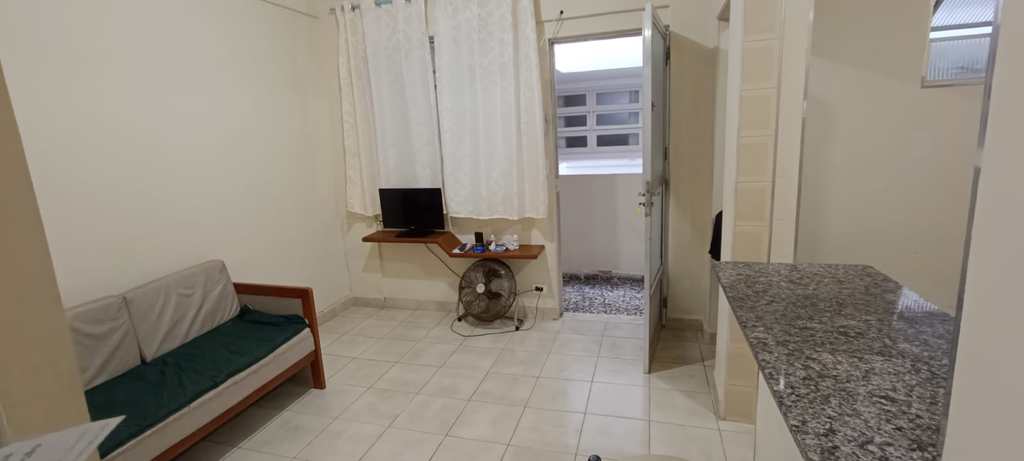 Kitnet em Praia Grande, no bairro Guilhermina