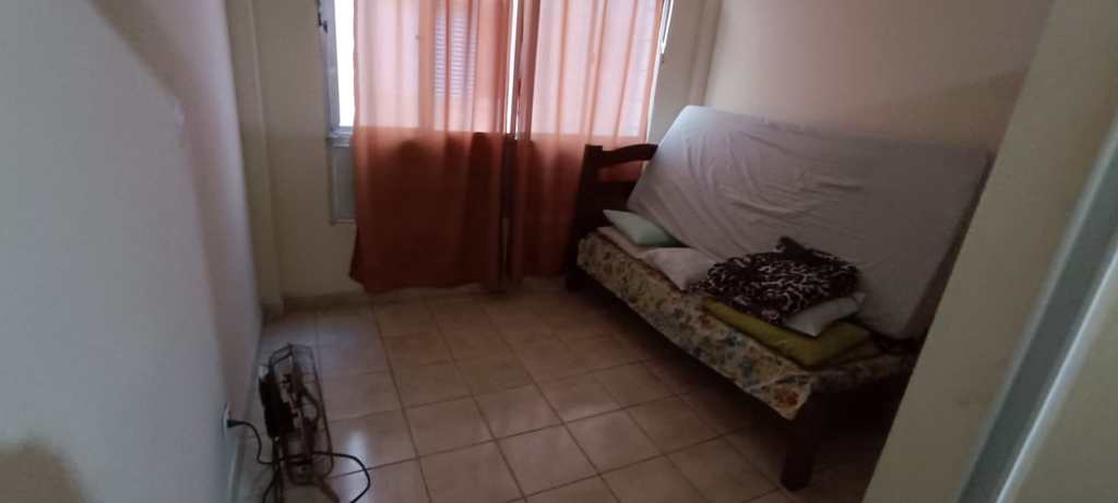 Kitnet em Praia Grande, no bairro Guilhermina