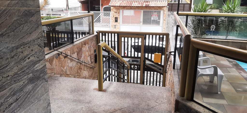 Apartamento em Praia Grande, no bairro Tupi