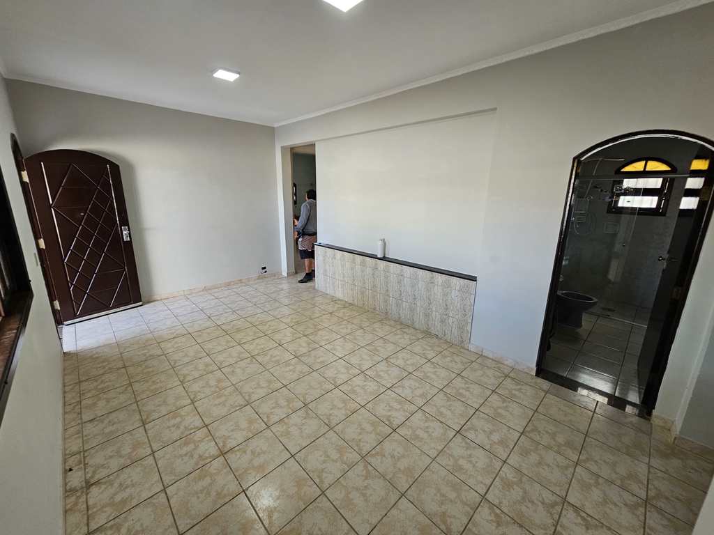 Casa em Mongaguá, no bairro Agenor de Campos