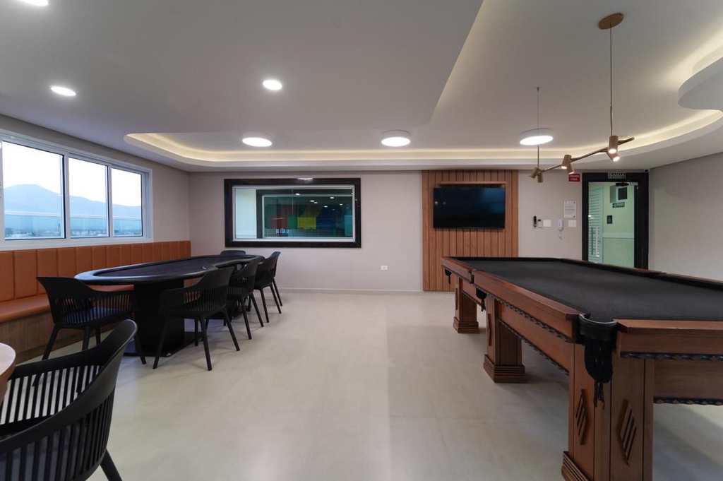 Apartamento em Praia Grande, no bairro Real