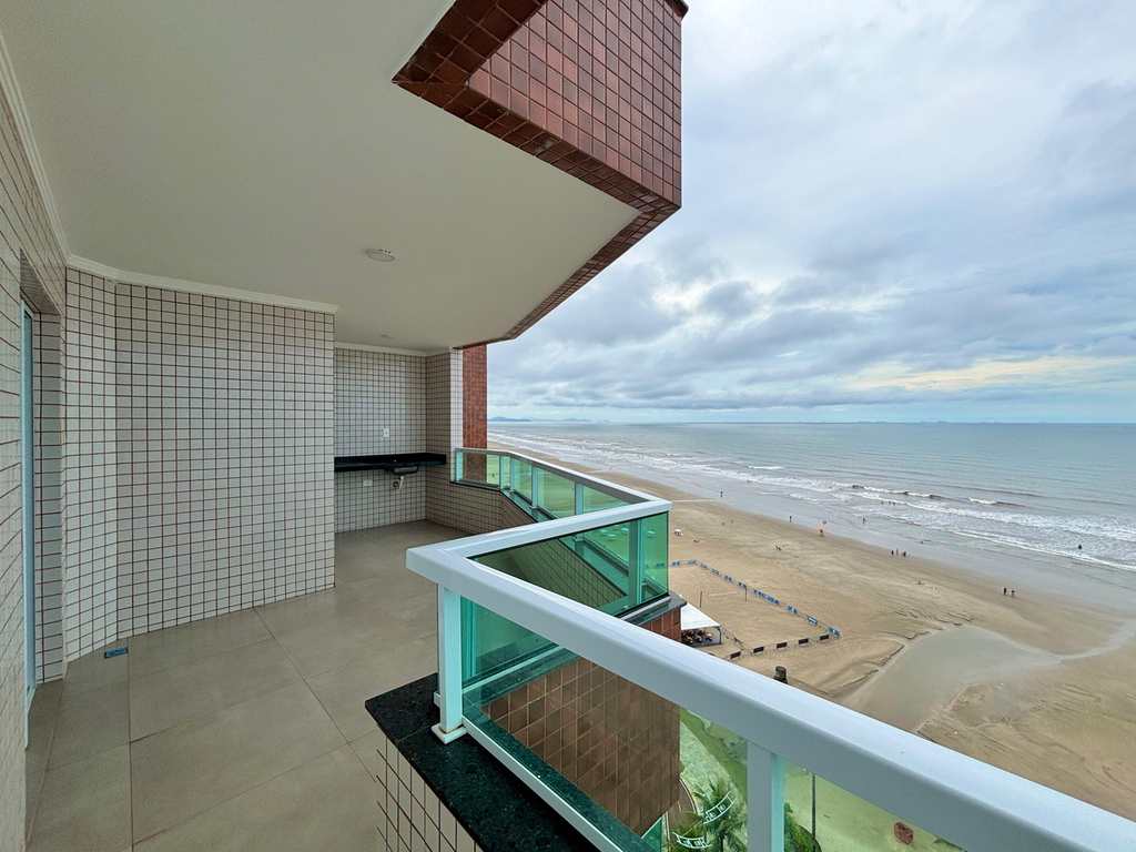 Apartamento em Praia Grande, no bairro Real
