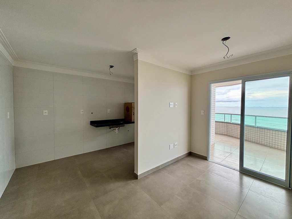 Apartamento em Praia Grande, no bairro Real