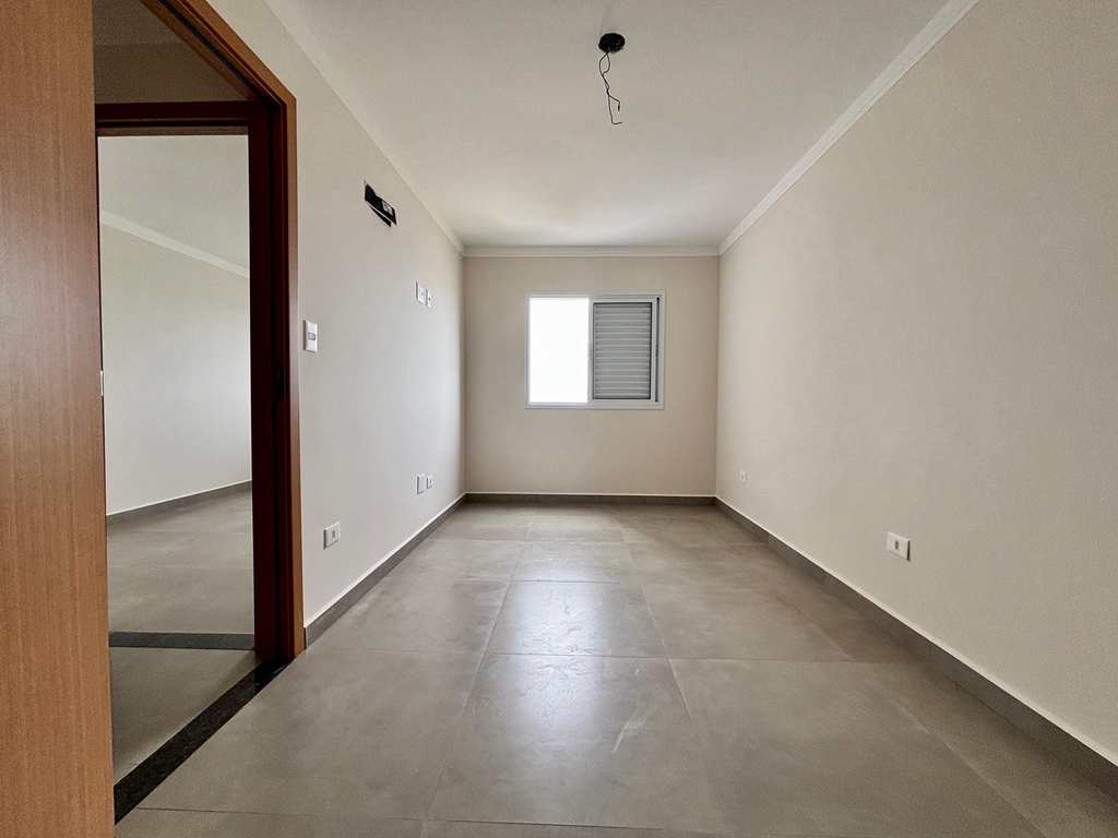 Apartamento em Praia Grande, no bairro Real