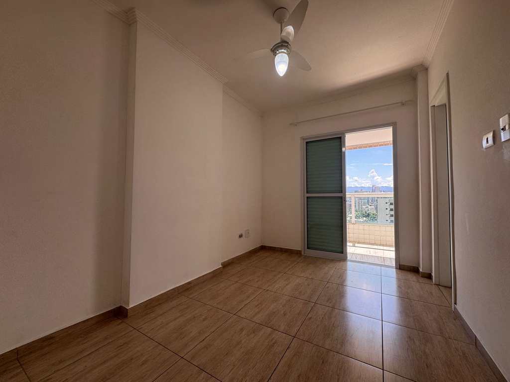 Apartamento em Praia Grande, no bairro Canto do Forte