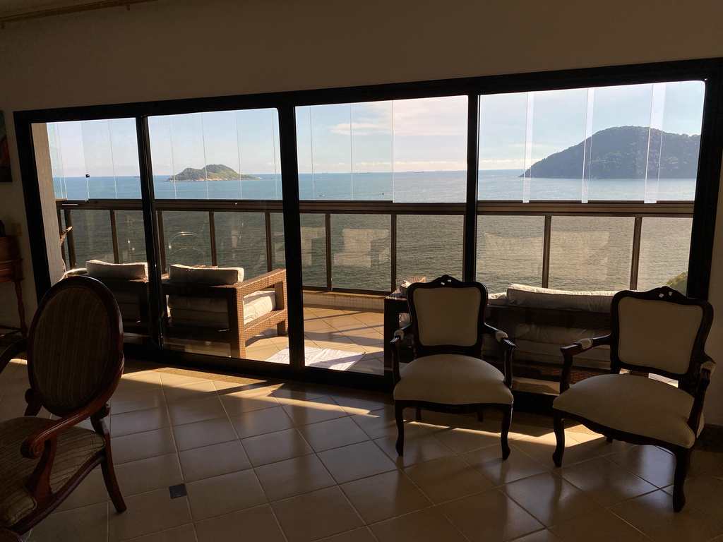 Apartamento em Guarujá, no bairro Jardim Astúrias