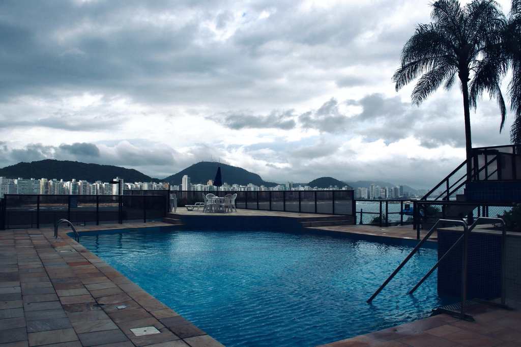 Apartamento em Guarujá, no bairro Jardim Astúrias
