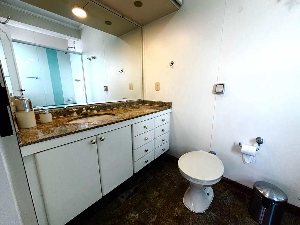 Apartamento em Guarujá, no bairro Jardim Astúrias