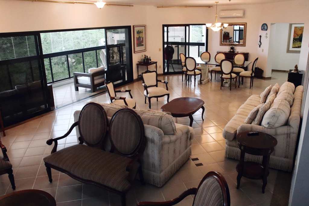 Apartamento em Guarujá, no bairro Jardim Astúrias