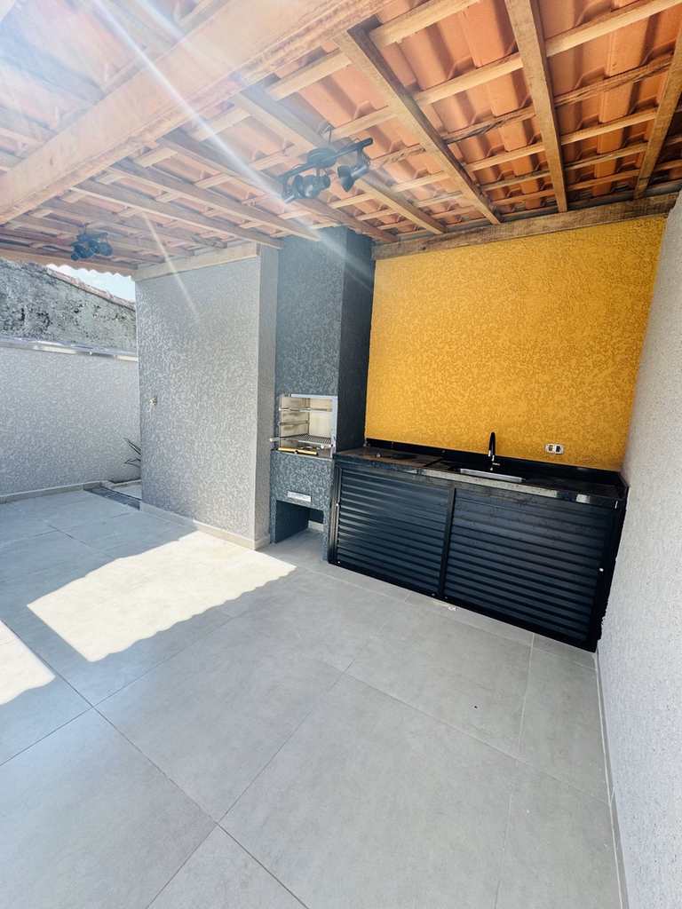 Casa em Itanhaém, no bairro Balneário Tupy