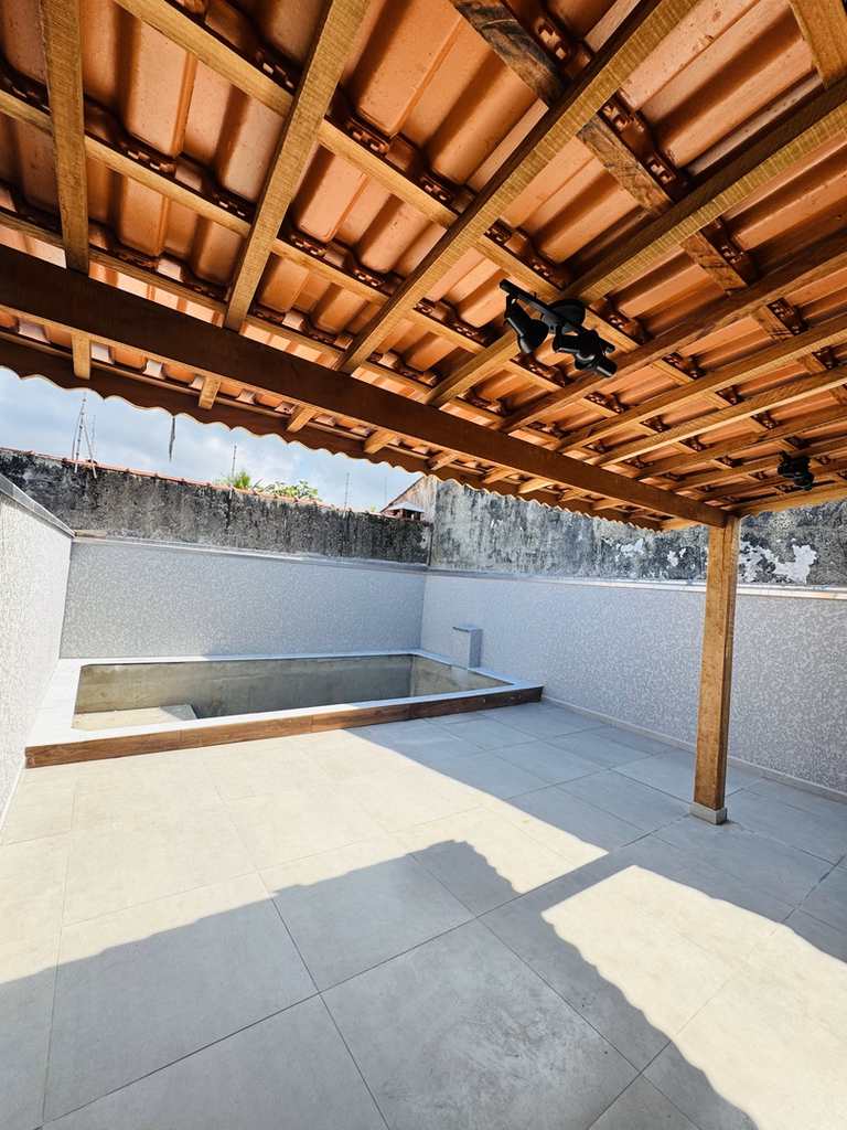 Casa em Itanhaém, no bairro Balneário Tupy