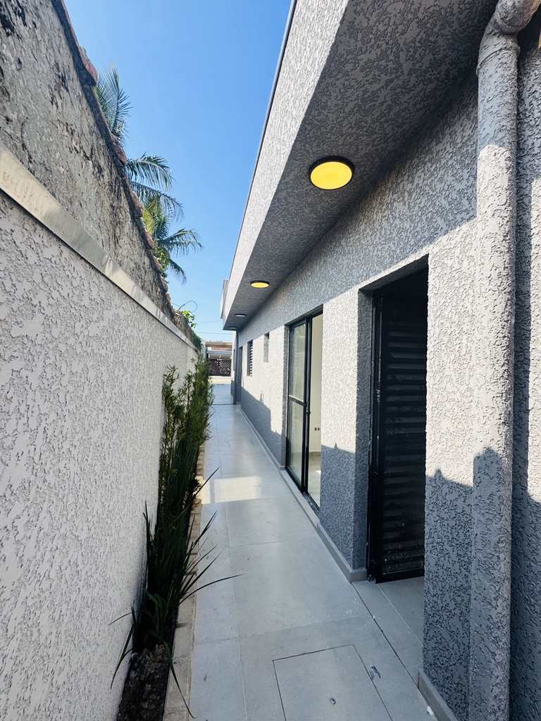 Casa em Itanhaém, no bairro Balneário Tupy